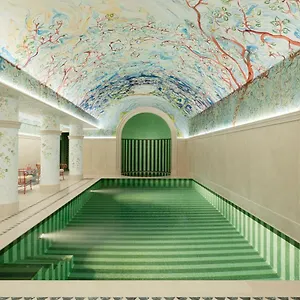 Le Grand Mazarin Paris
