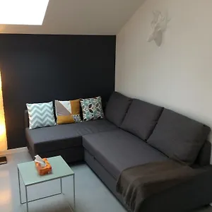 https://studio-lac-et-tournette.hotels-rhonealpes.com